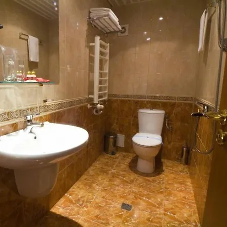 Hotel Central Weliko Tarnowo
